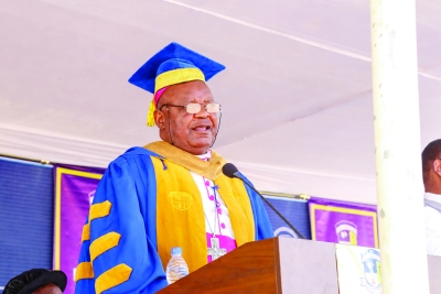 Chansela wa Chuo Kikuu cha Katoliki cha Malawi, Askofu Martin Anwel Mtumbuka.