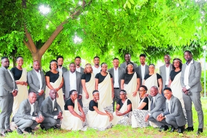 Wanakwaya wa Kwaya ya Familia Takatifu Parokia ya Mtakatifu Maximillian Maria Korbe