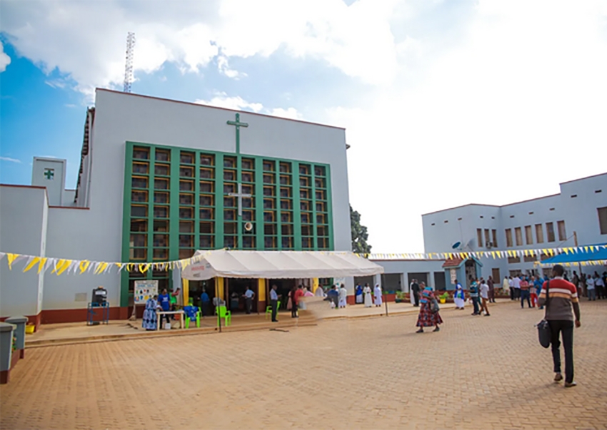 Rais Samia atoa Sh. 100 milioni ukarabati Kanisa Kuu Morogoro