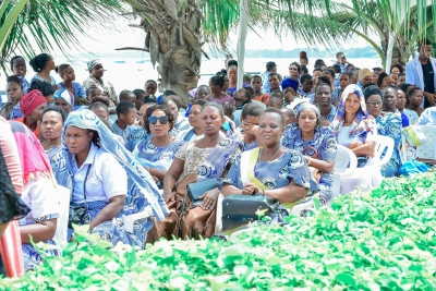 Wanawake Wakatoliki Tanzania (WAWATA) Jimbo Kuu Katoliki la Dar es Salaam, wakiwa katika Adhimisho la Misa Takatifu wakati wa Hija yao iliyofanyika katika Kituo cha Hija Bagamoyo, Jimbo Katoliki la Morogoro. (Na Mpigapicha wetu)